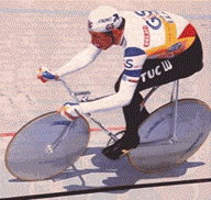 verschil in houding tussen Moser, Obree, Indurain 